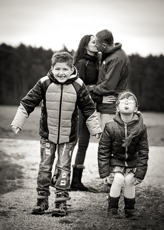 Familienfotograf-Familien-Fotoshooting-Family-Shooting-Foto Familienfotograf-Familien-Fotoshooting-Family-Shooting-Foto